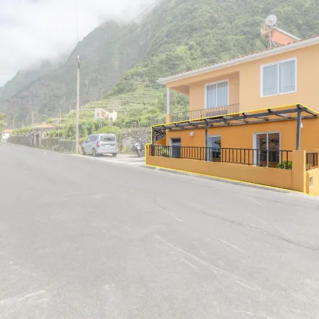 Scenic With Panoramic Sea & Mountain Views In *