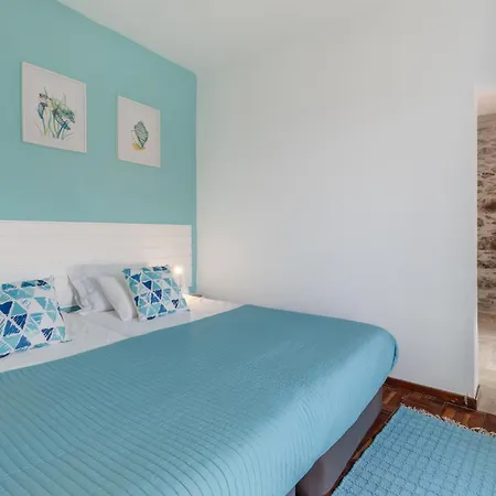 Scenic With Panoramic Sea & Mountain Views In Апартаменты Сан-Висенти