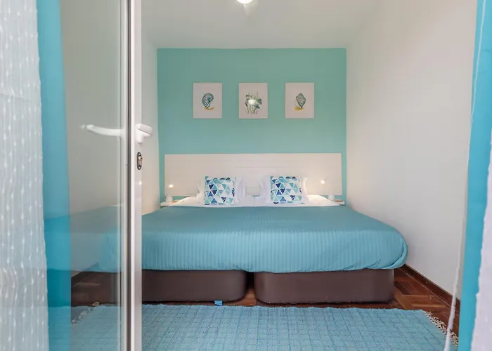 公寓 Scenic With Panoramic Sea & Mountain Views In *